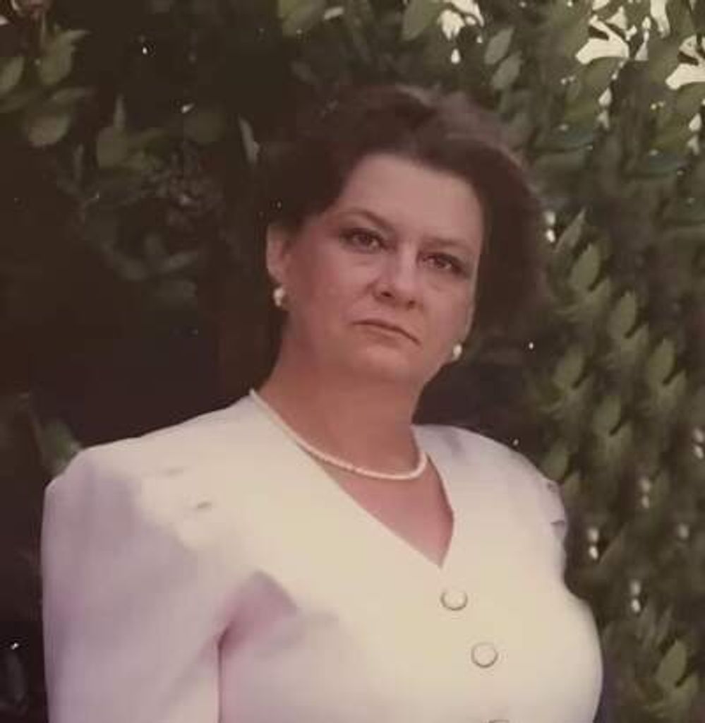 Celeste Owen Robledo Profile Photo