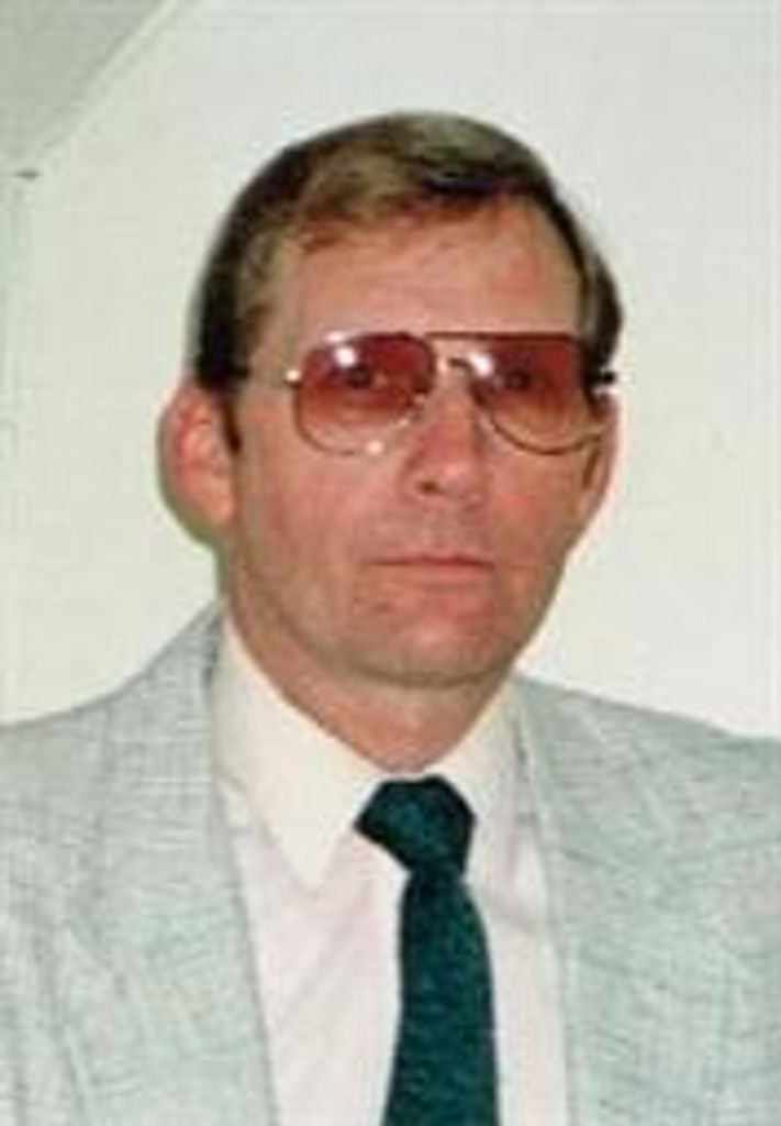 Roger Peterson Profile Photo