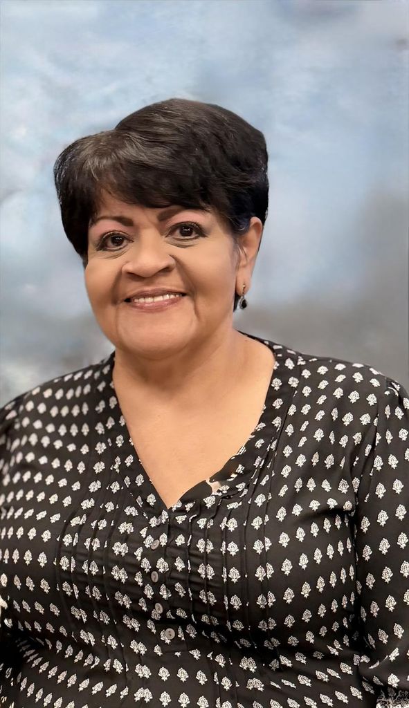 Stella Castillo Profile Photo