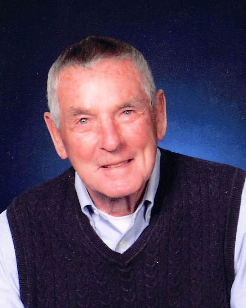 Louis Farrell Profile Photo