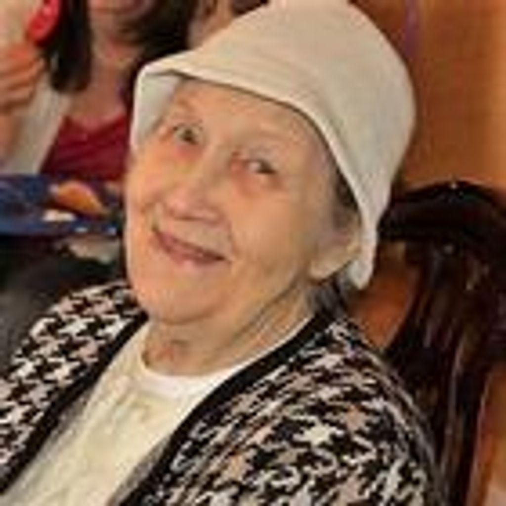 Violet V. (Peltonen)  Campy Profile Photo