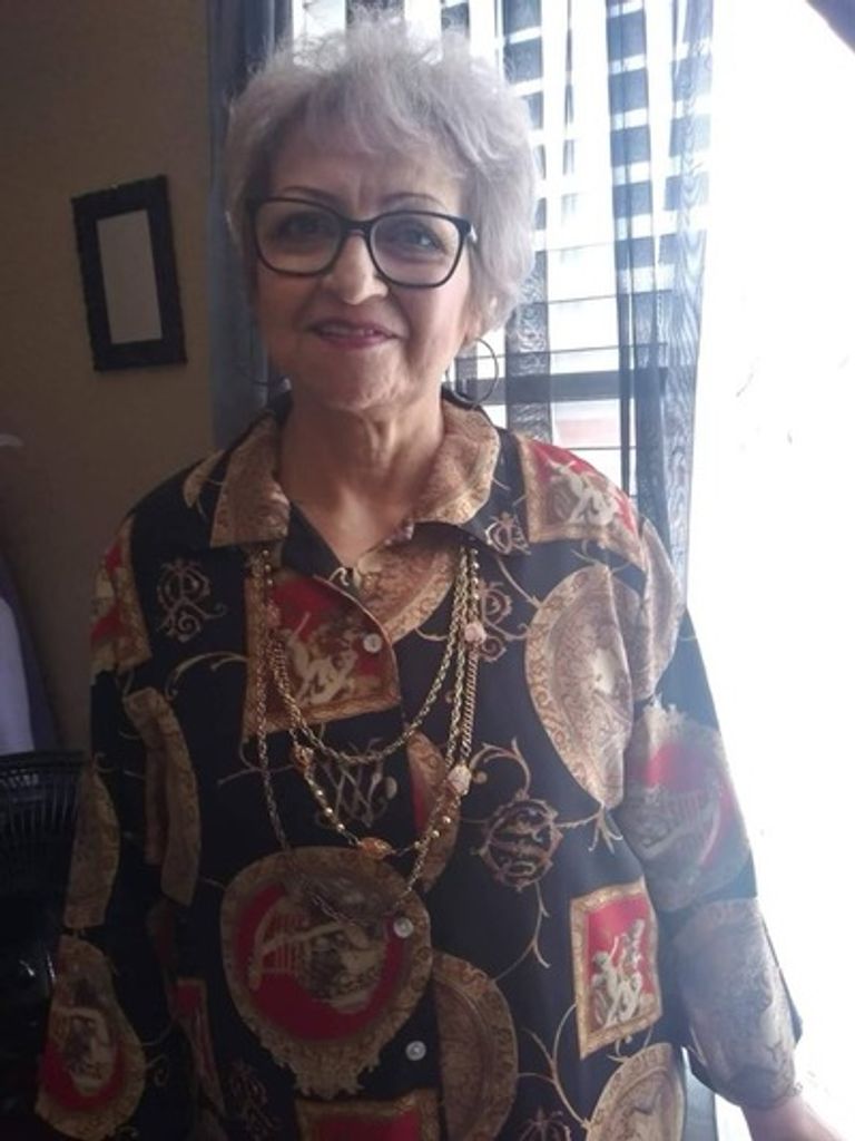 Rosa Maria Millan Profile Photo