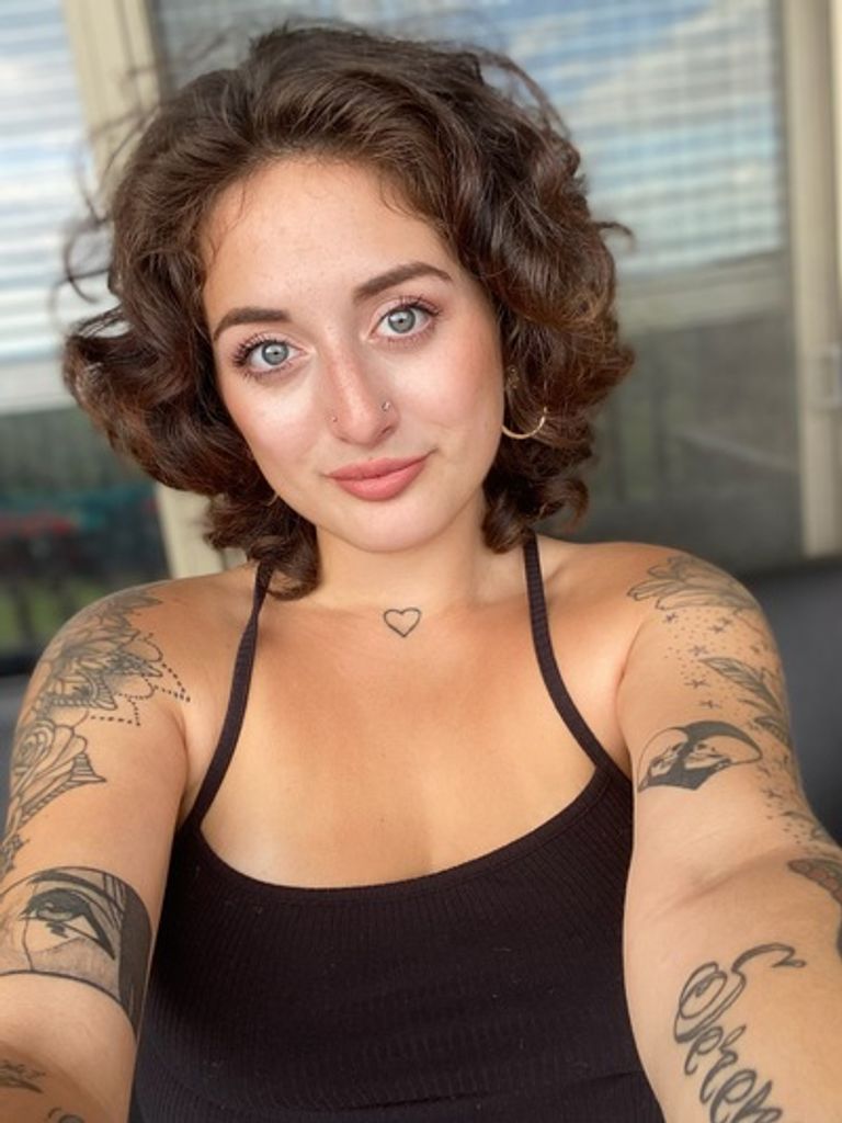 Tiffany Sunshine Michael Profile Photo