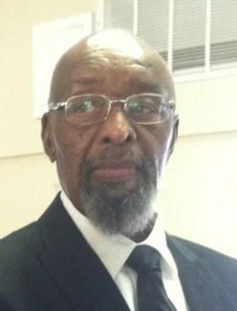 Thomas "Phil" Phillip Chisley