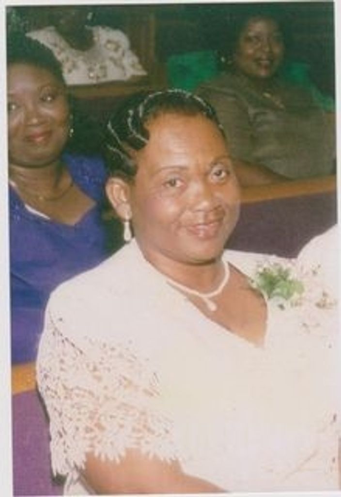 Ms Hattie Carter