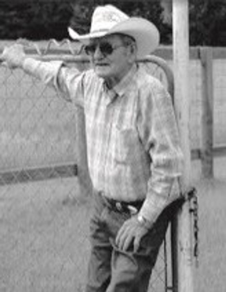 Thomas "TOM" McKelvain