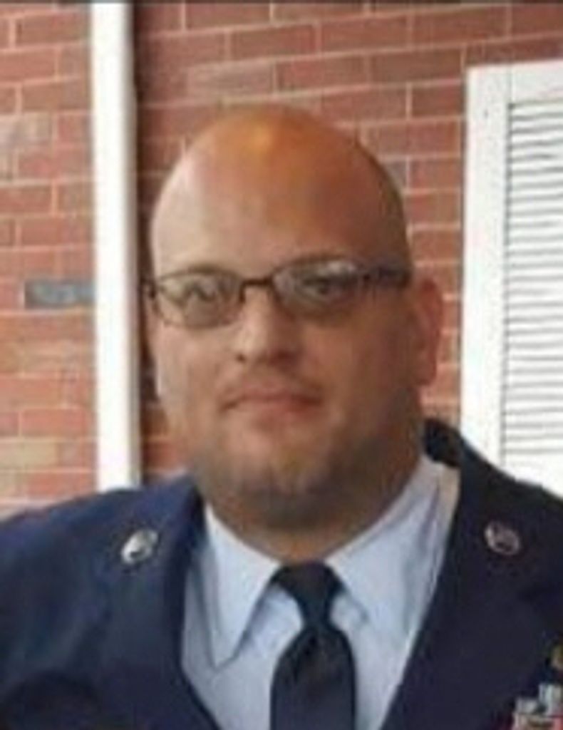 Master Sergeant Larry E. Samuel, Jr. Profile Photo