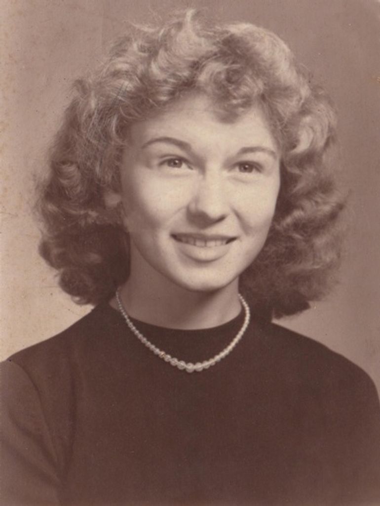 Carolyn Mullinax Harris Profile Photo