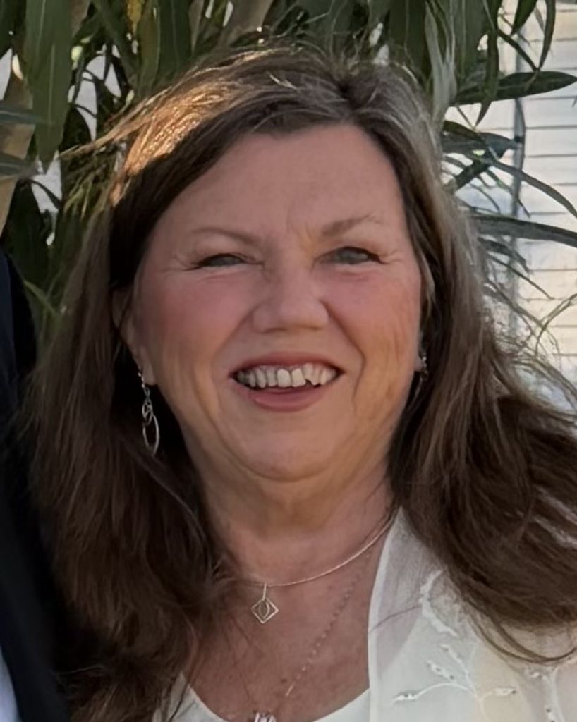 Hendrieka "Ricki" Hoftyzer Profile Photo