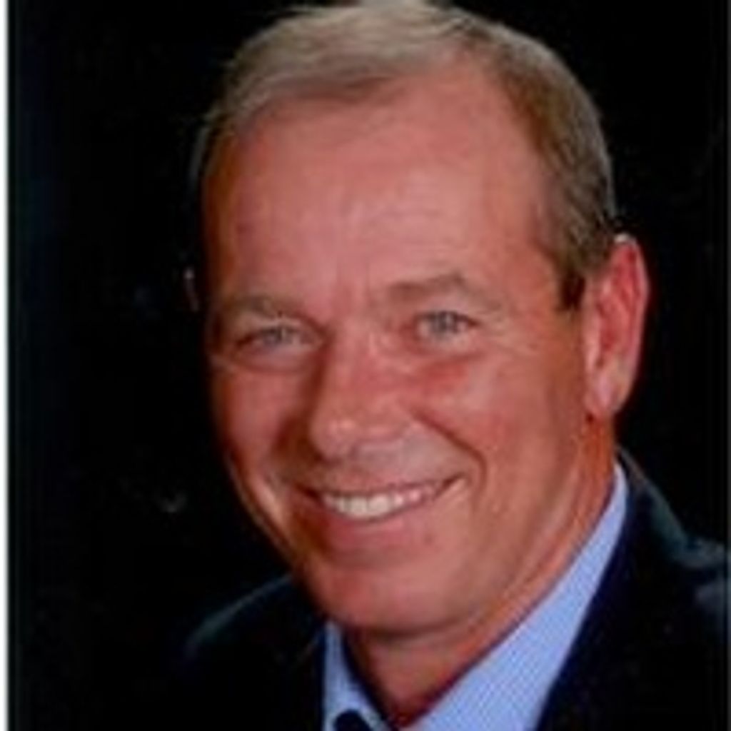 Kelly  Brent Mcconahay