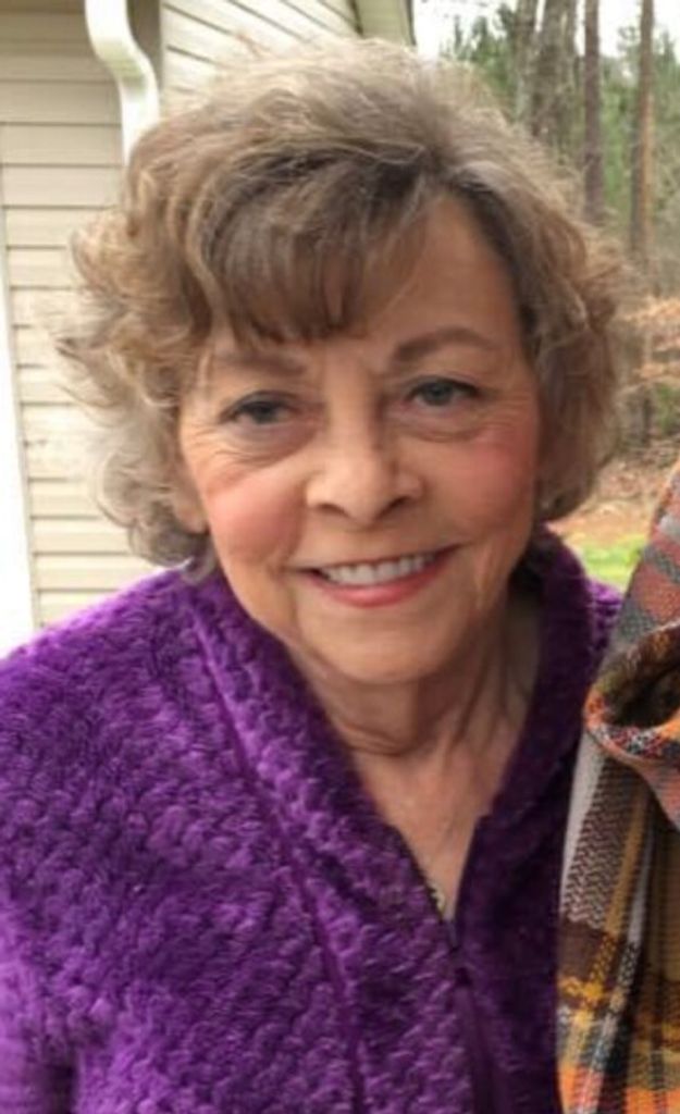 Elaine (Brewington)  Smith