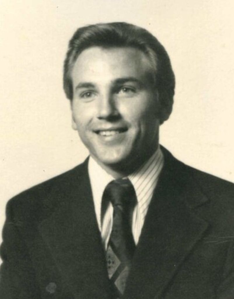 Travis Milton Sharp Profile Photo