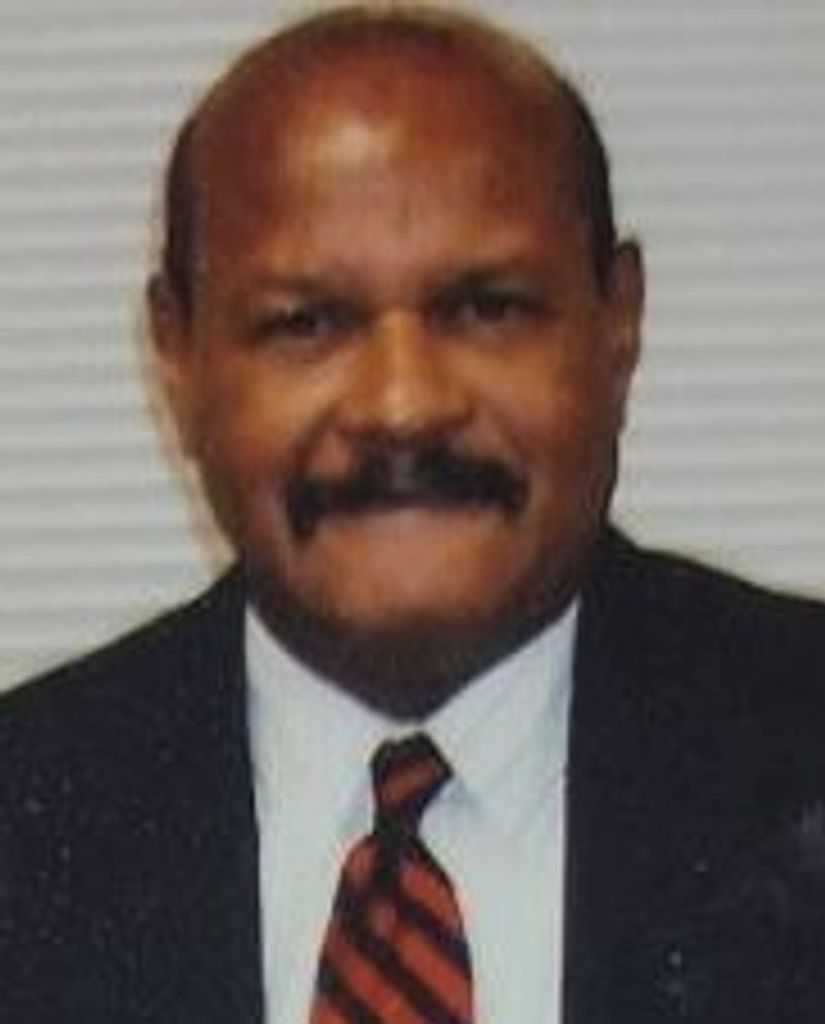 Lee Norman Showers Profile Photo