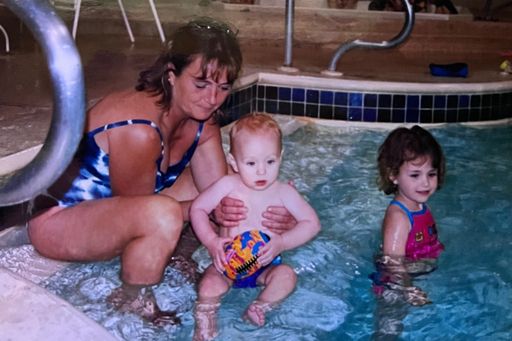 Barbara Jo (Blanton)  Knauer photo gallery thumbnail 61 of 94