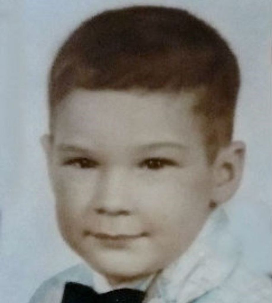 Wayne  Carson English