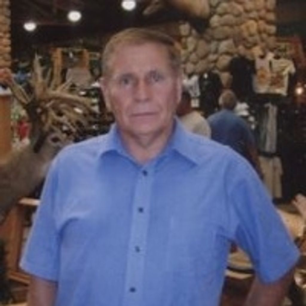 Estil Dean "Doc" Thacker