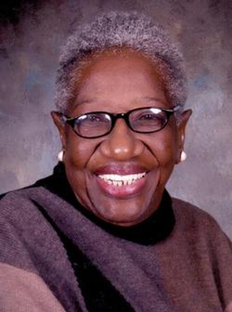 Sarah Yates Profile Photo