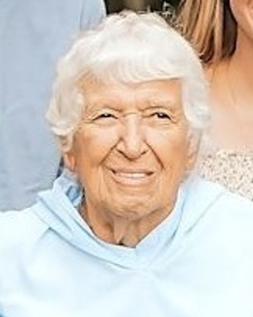 Carmella Warner Profile Photo