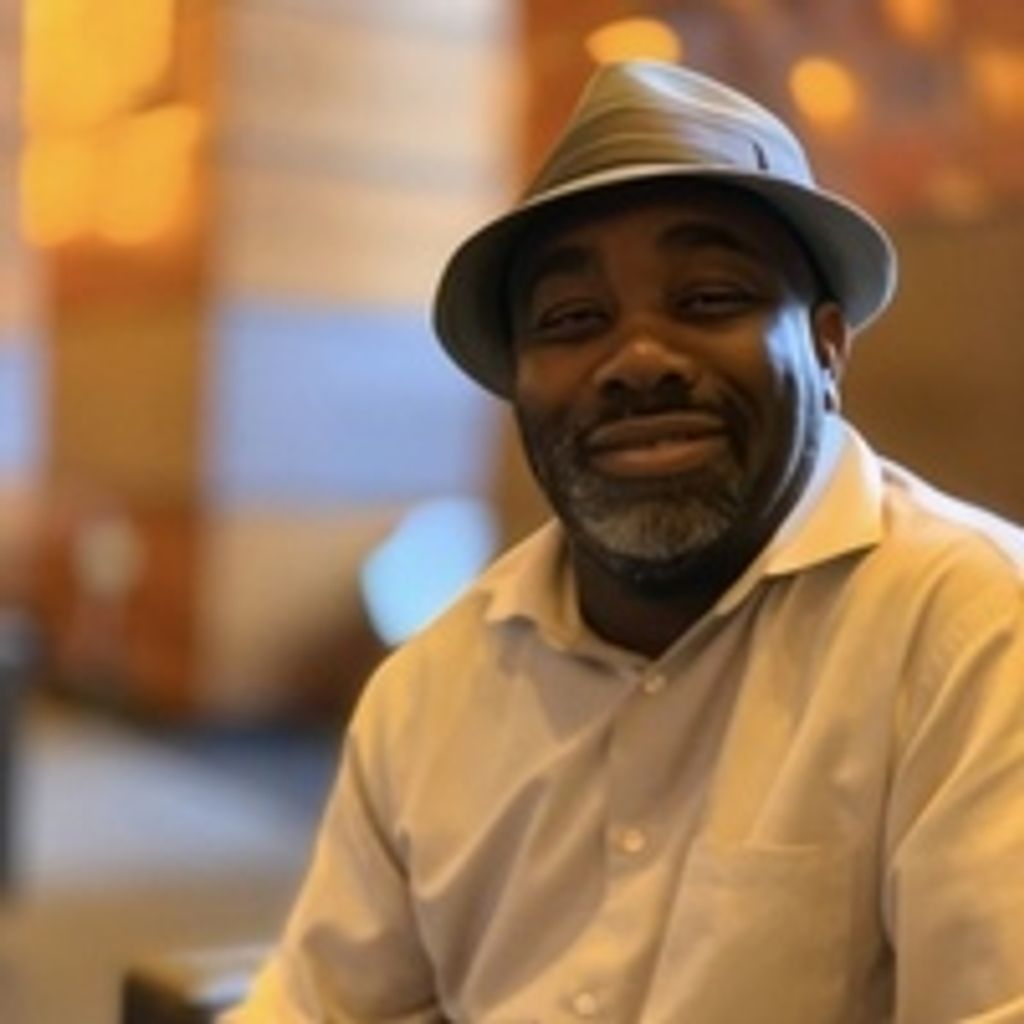 Julian James Profile Photo