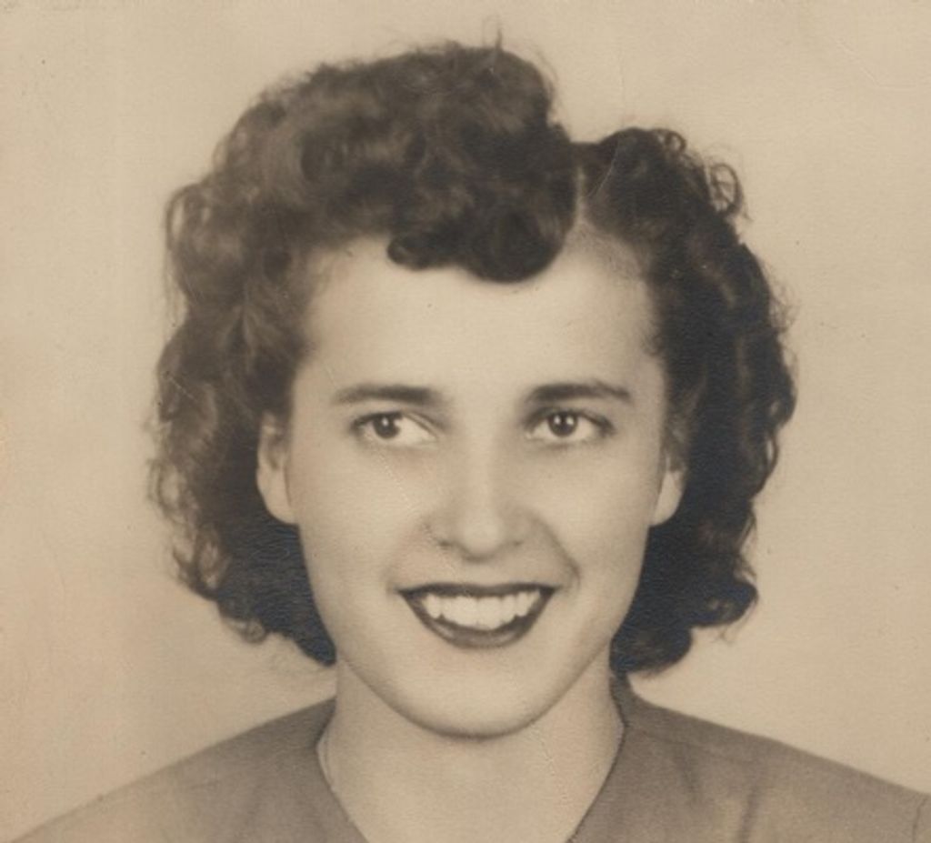 Cecelia Vieira Machado