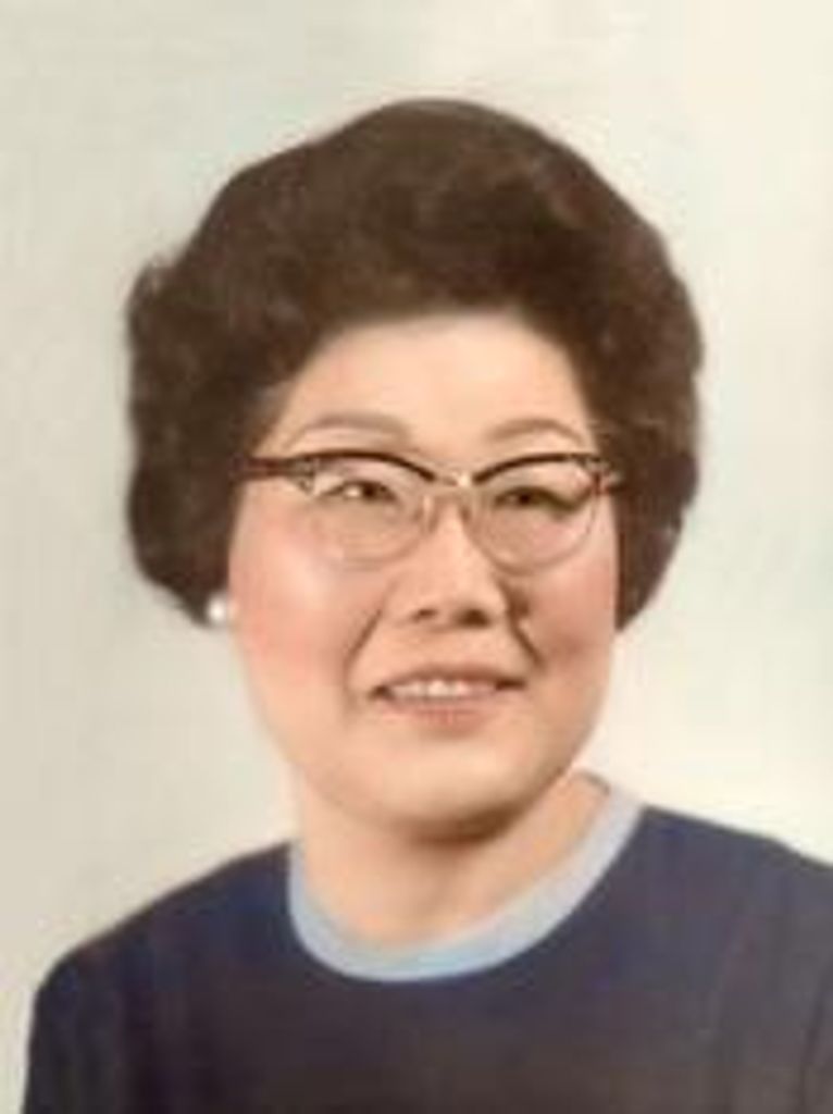 Lillian Tomiko Miyake