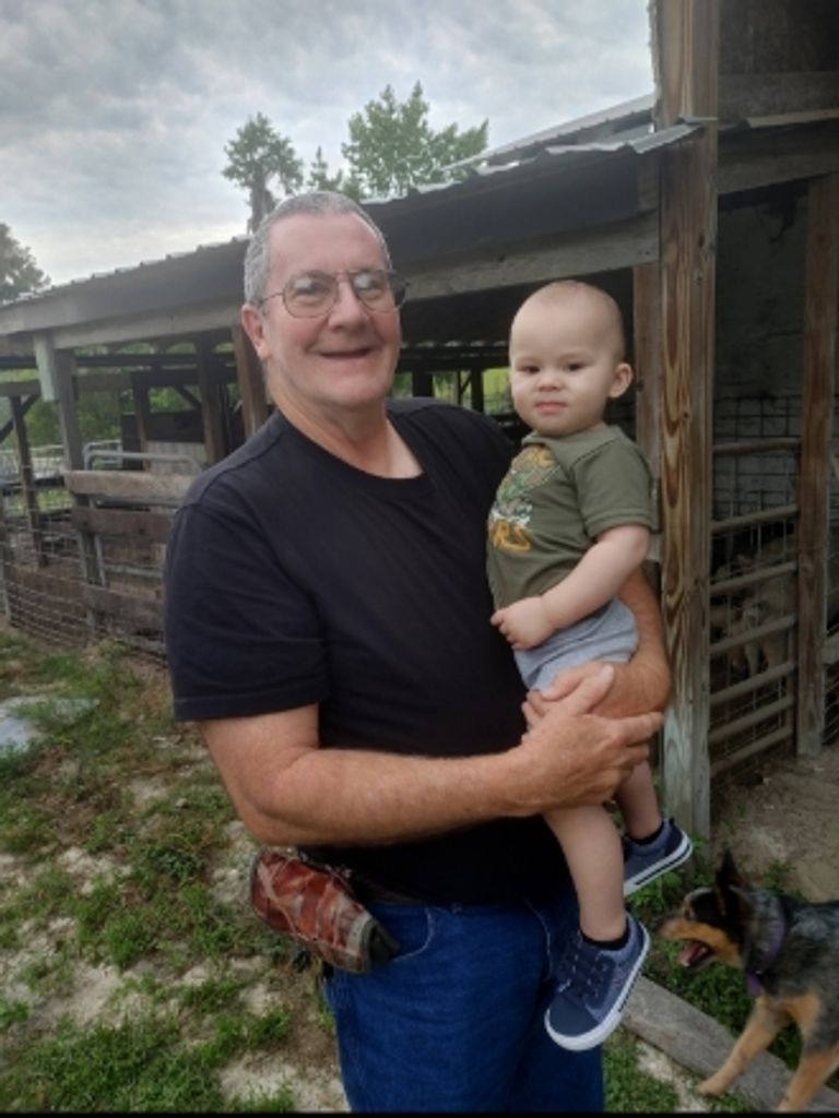 Ben Edward Davis Profile Photo