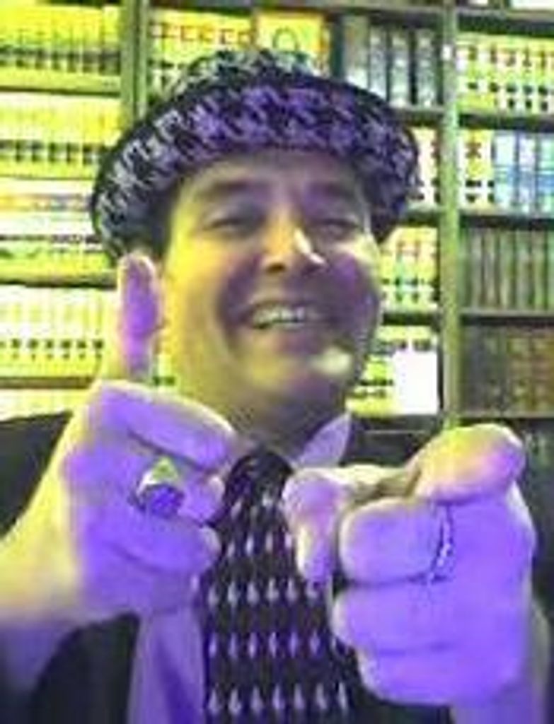 Harry Timoteo Dalton (Y Valadez)