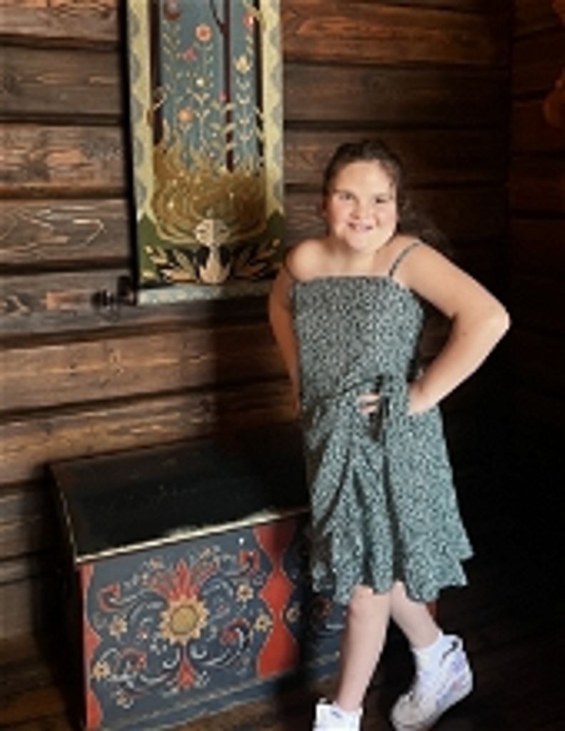 Izleigh Mars Engelhardt