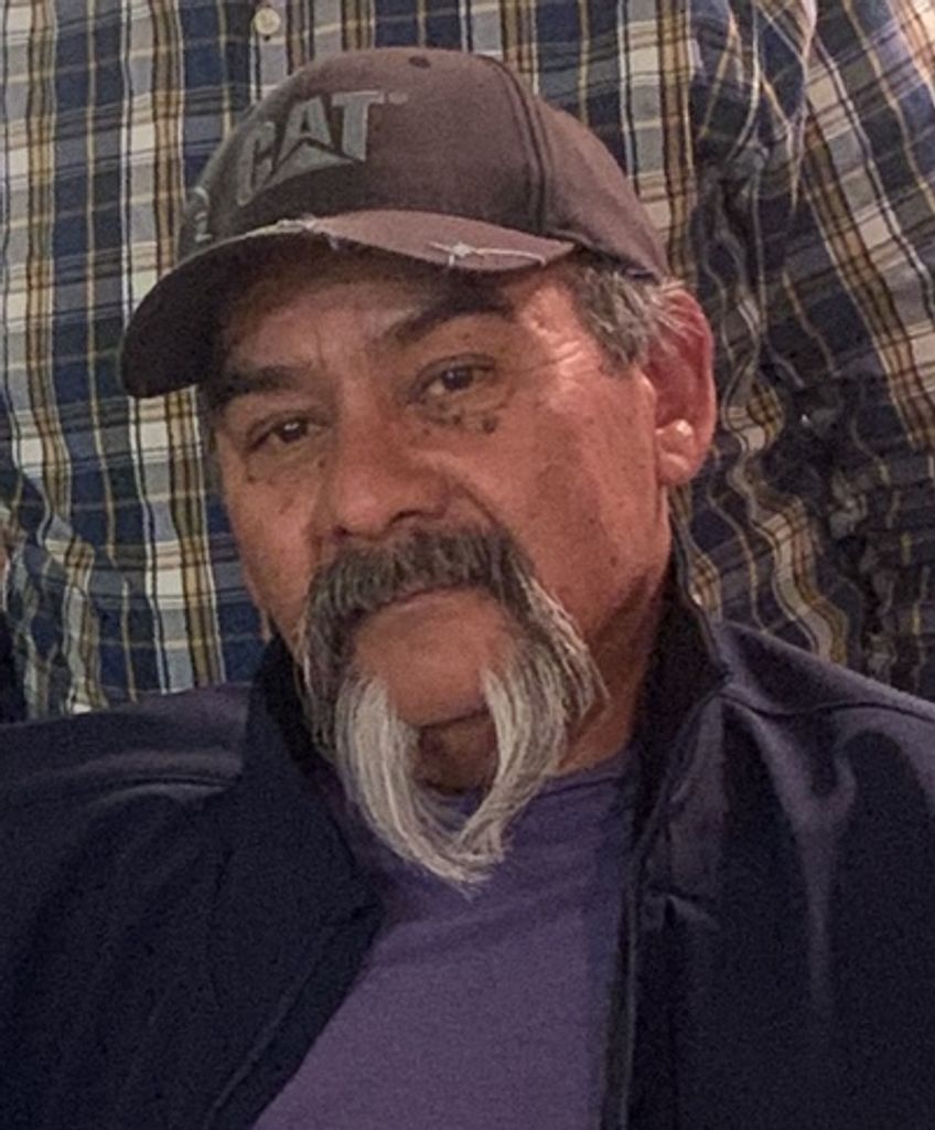 Raul M Perez Profile Photo