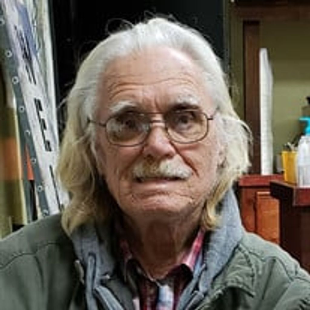 Kenneth Leon Davis