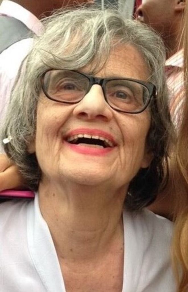 Dolores Schmidt Profile Photo