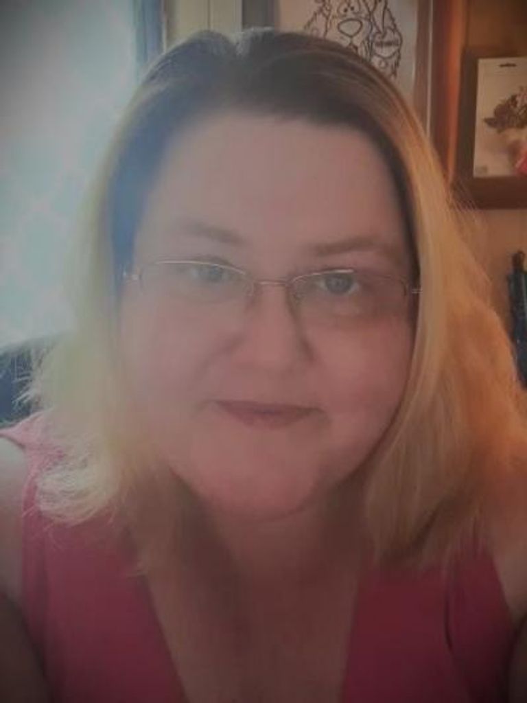 Kelly Jo Gump-Thompson Profile Photo