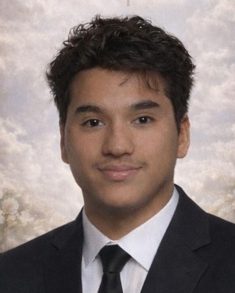 Salvador Edenilson Mena Profile Photo