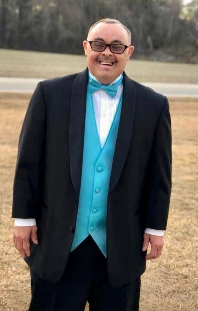 Eric Clint Hunt Profile Photo