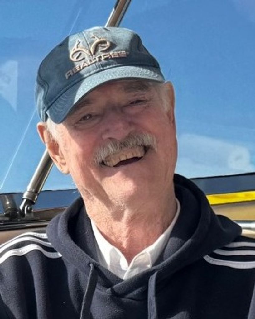 Dennis James Hart Profile Photo