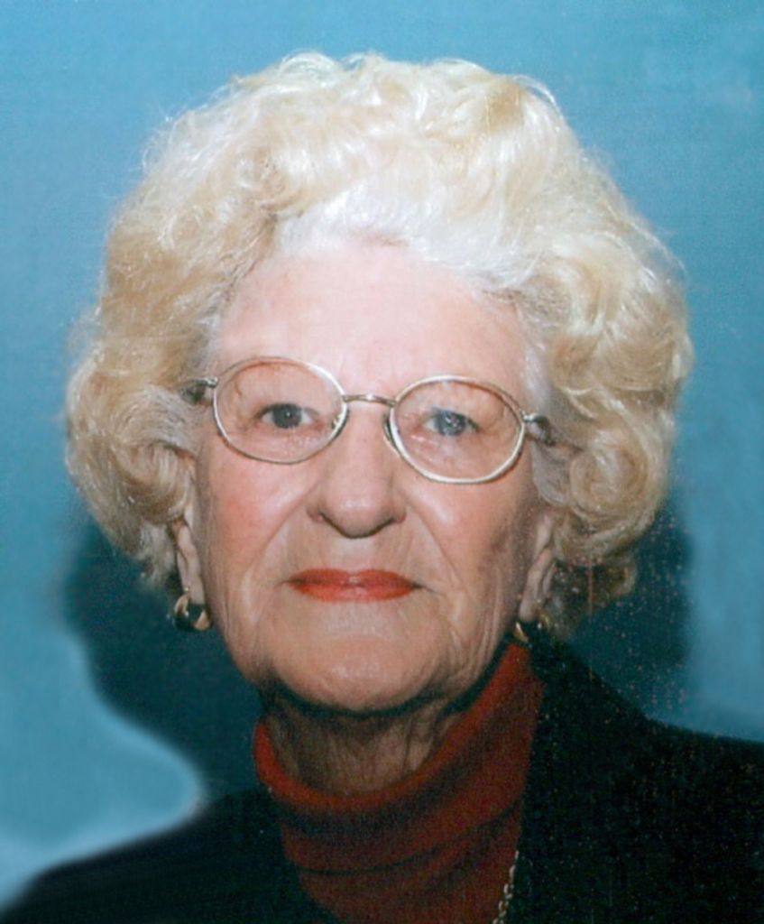 Lorraine White