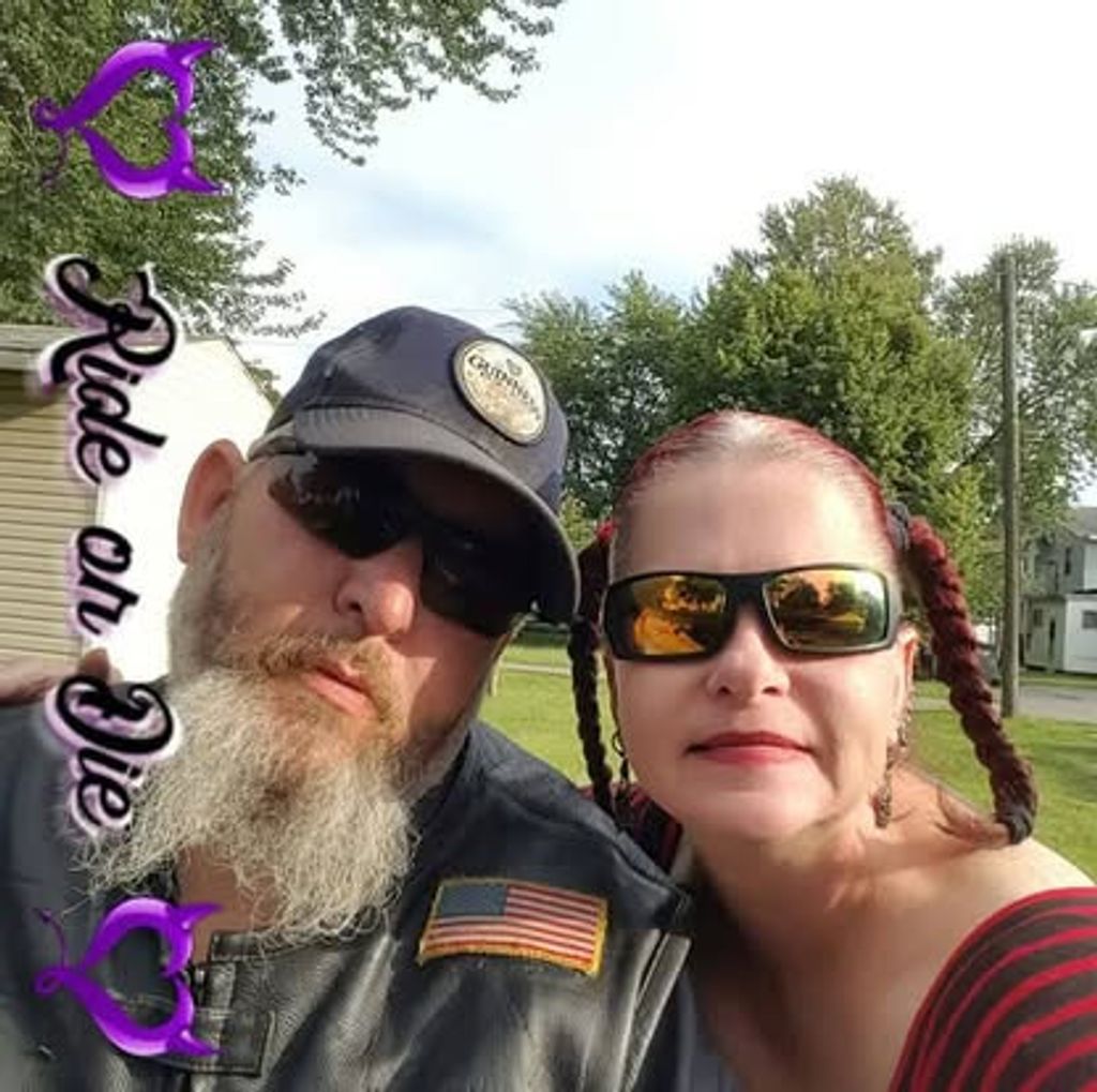 Eric Lonewolf Daniel "Chops"  Smeltzer