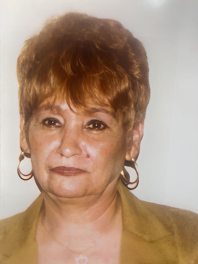 Esther T. Reynolds Profile Photo