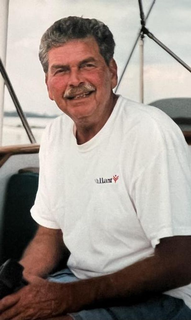Robert (Bob) Laney Mccool Profile Photo