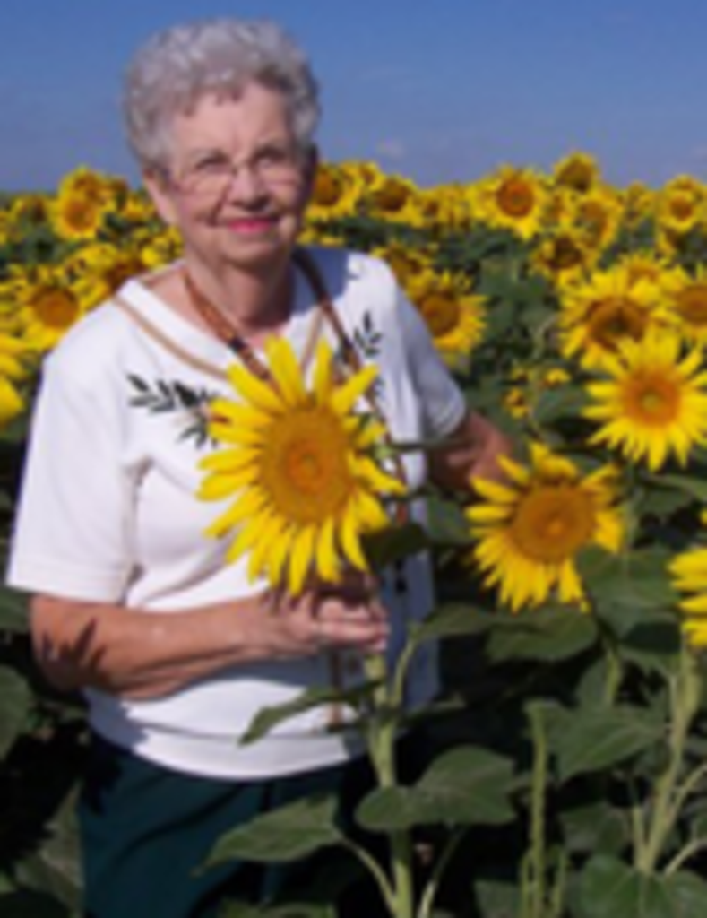 Betty Mae (Wheaton) Cox