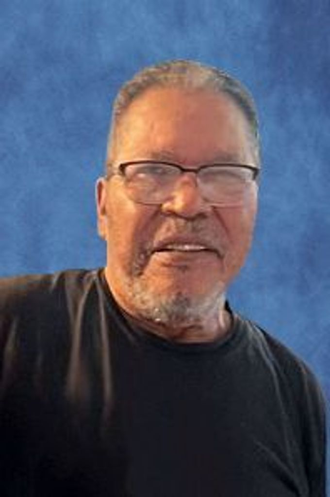 Mr. Alberto J. Damaize Profile Photo