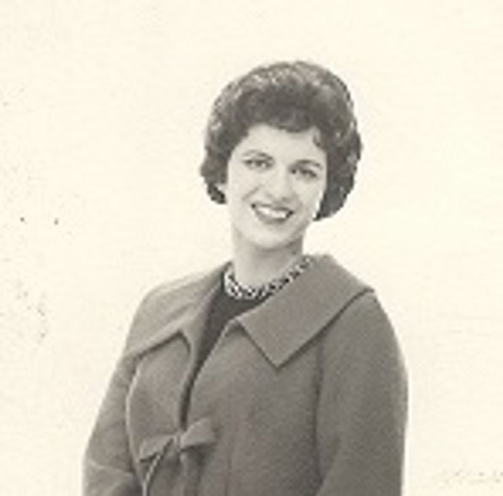 Yolanda Hall