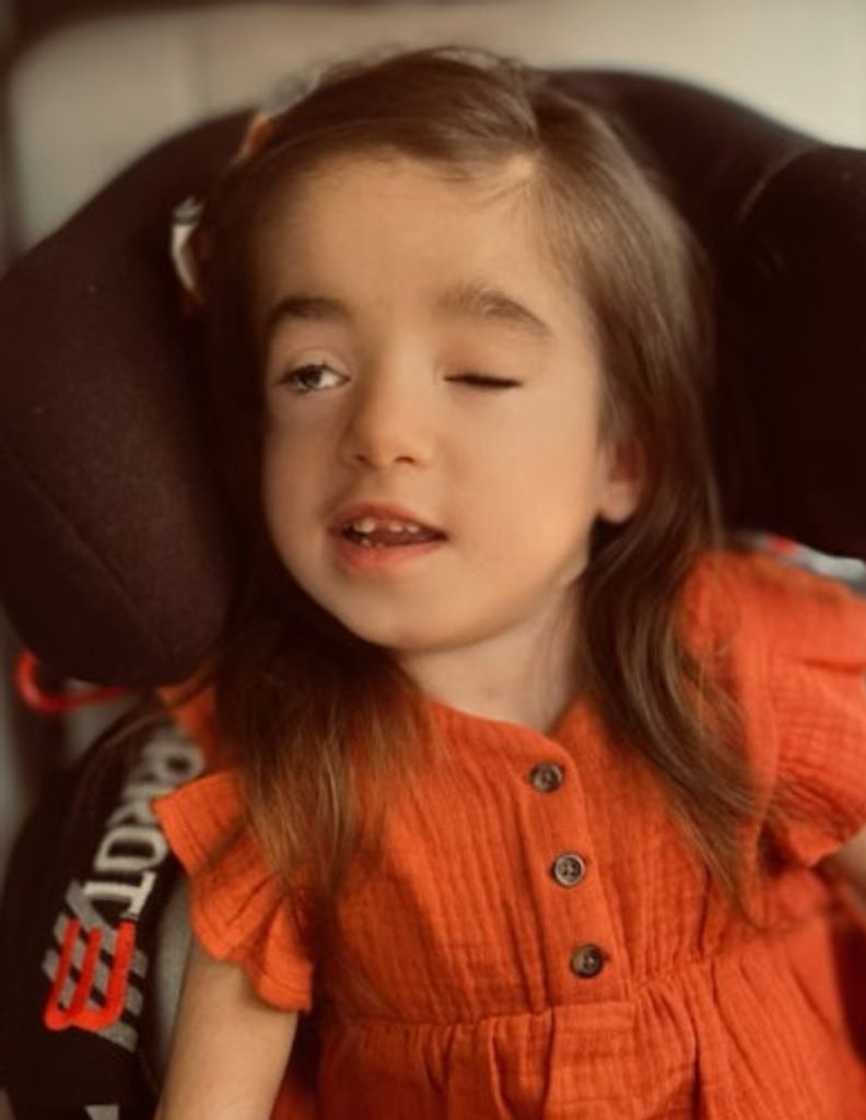 Raylee Scott Burnham