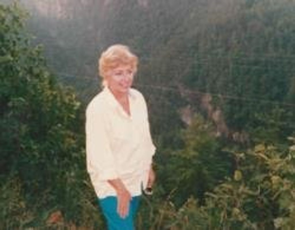 Elizabeth Rohrer