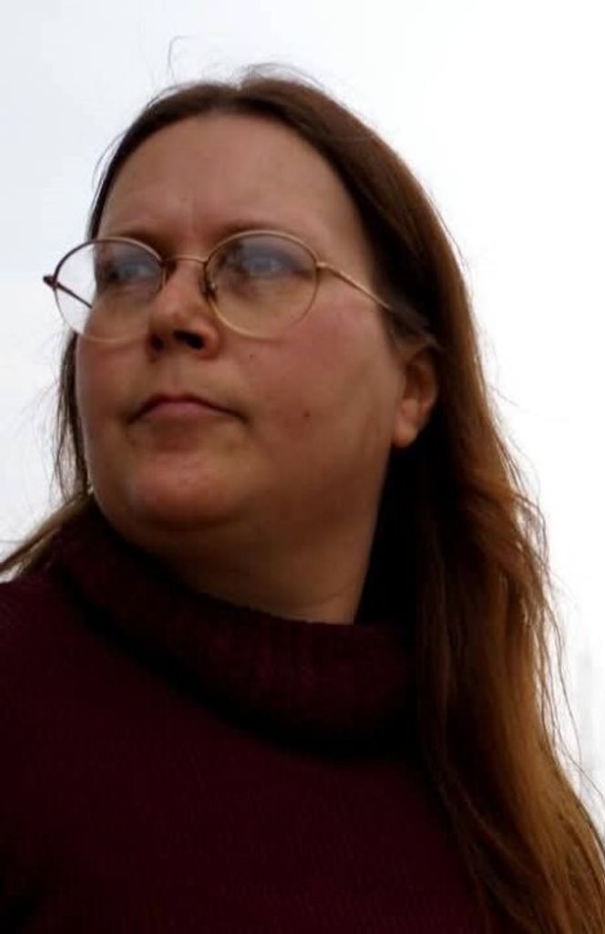 Linda L Blann