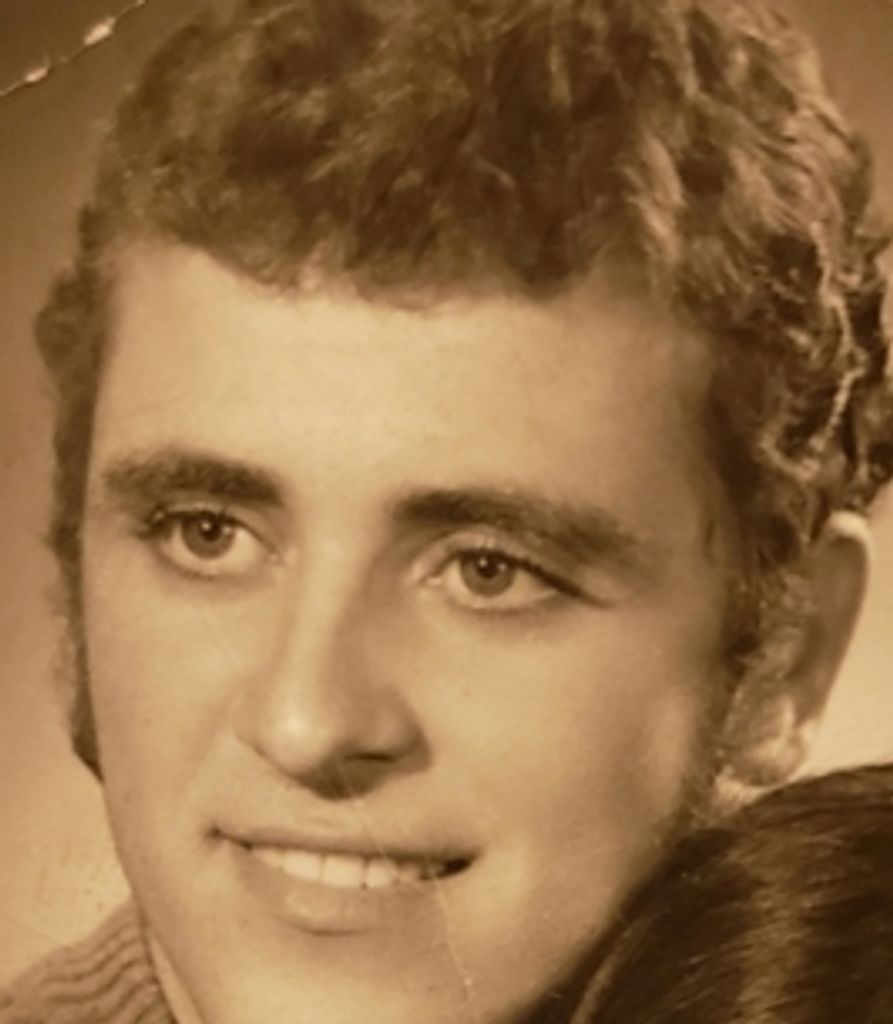 Mihail Skirianos