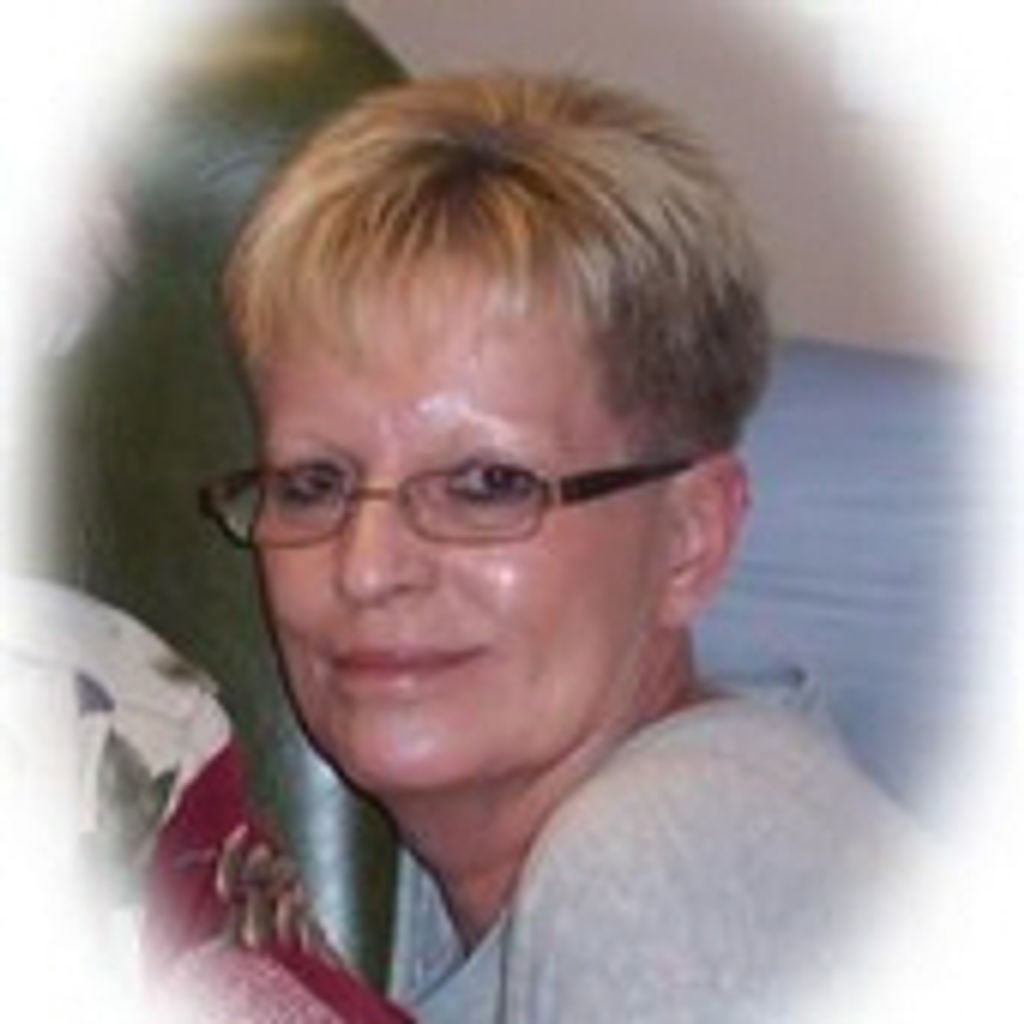 Gloria Snyder