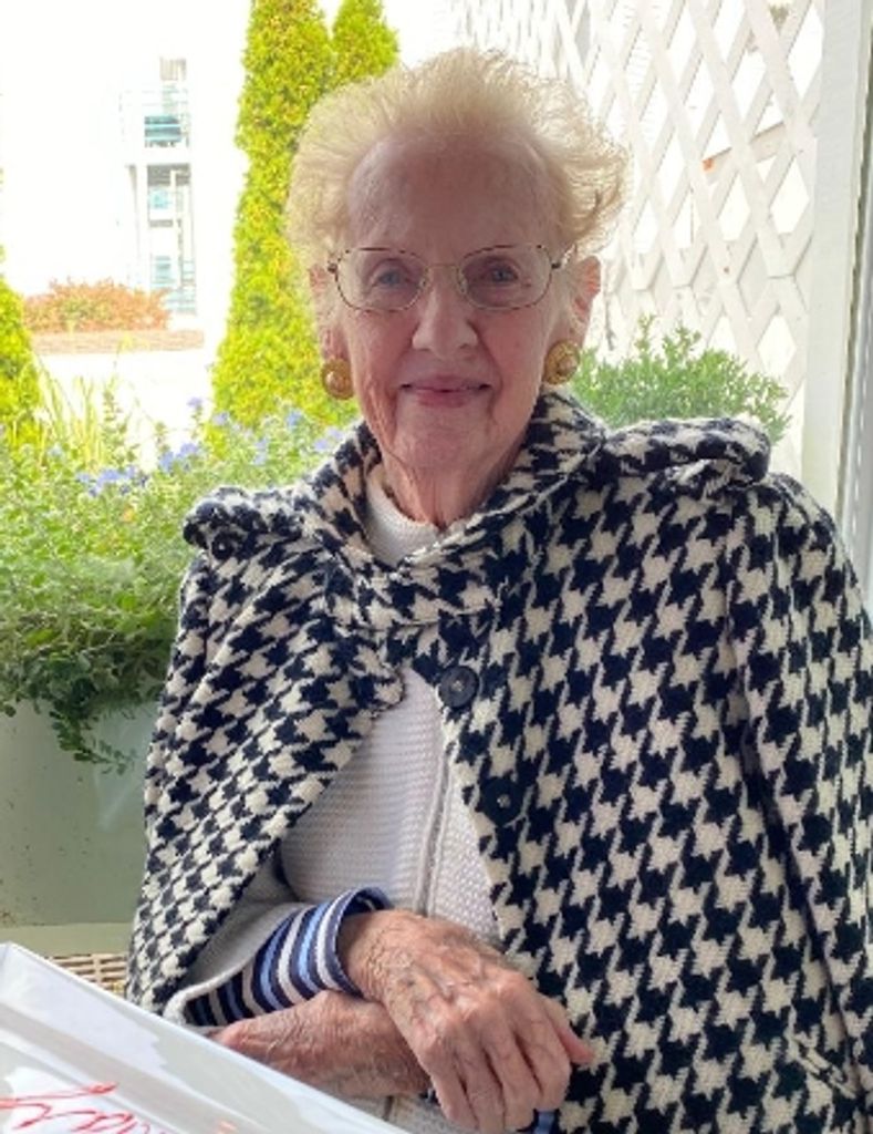 Gloria L Westlake