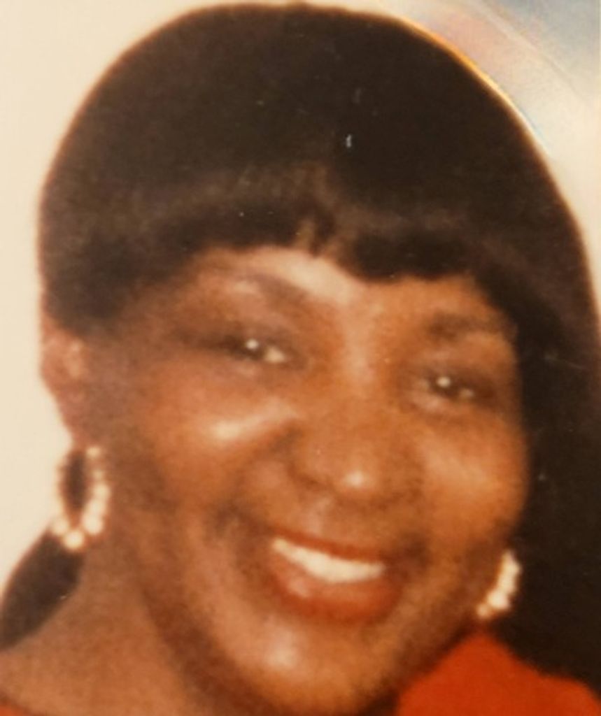 Iris Catrina Johnson-Leonard Profile Photo