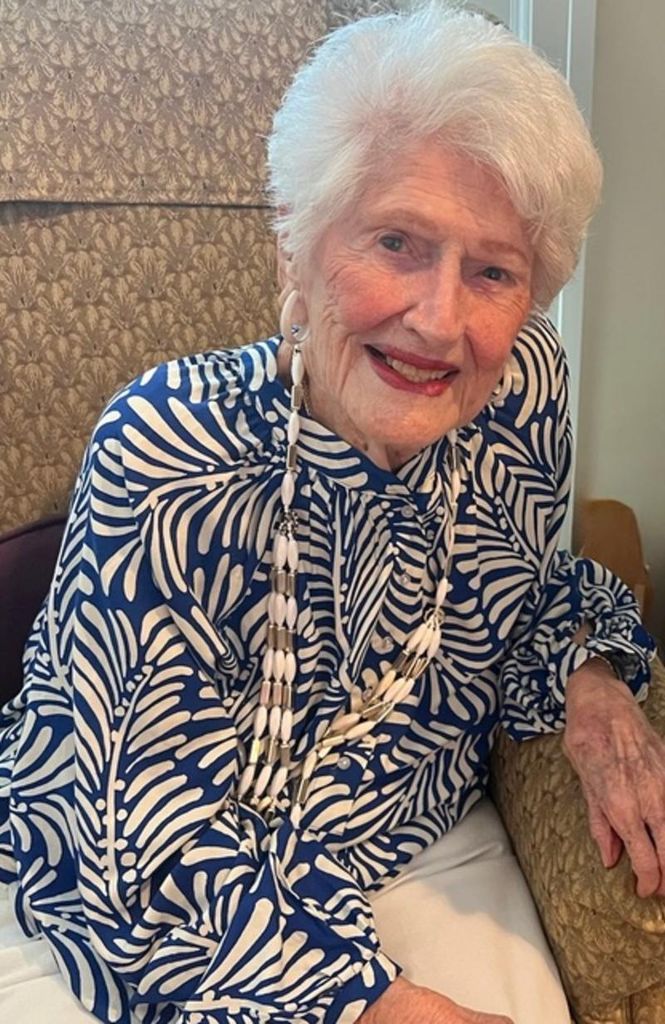 Jane Benton Davis Profile Photo